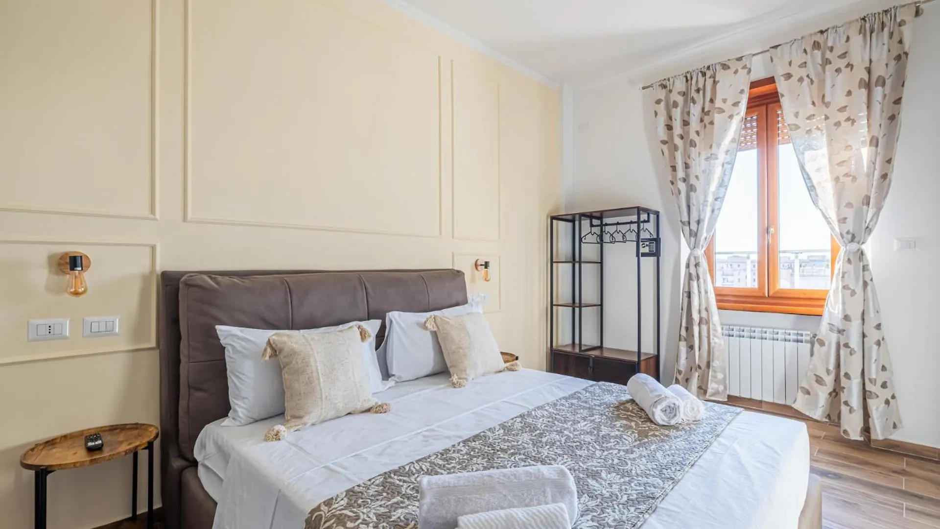 Colleoni B&B Roma 0*,  Italia