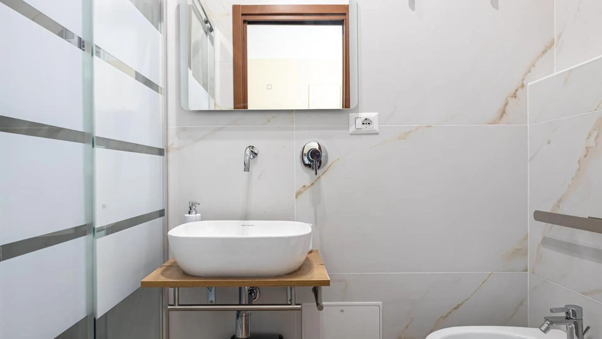 Colleoni B&B Roma Affittacamere