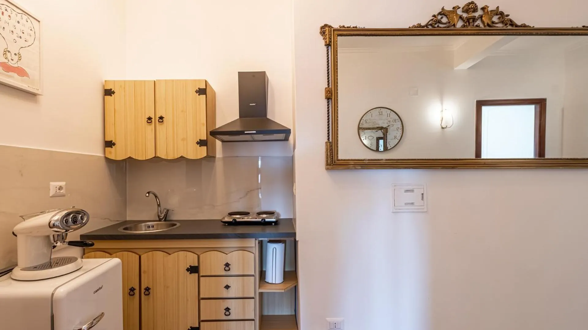 Colleoni B&B Roma Italia